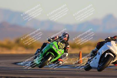 media/Jan-21-2023-CVMA (Sat) [[b9eef8ba1f]]/Race 13 500 Supersport-350 Supersport/